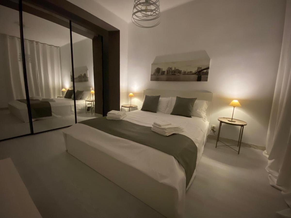 Dimora De Amicis 88 Apartment Bari Luaran gambar