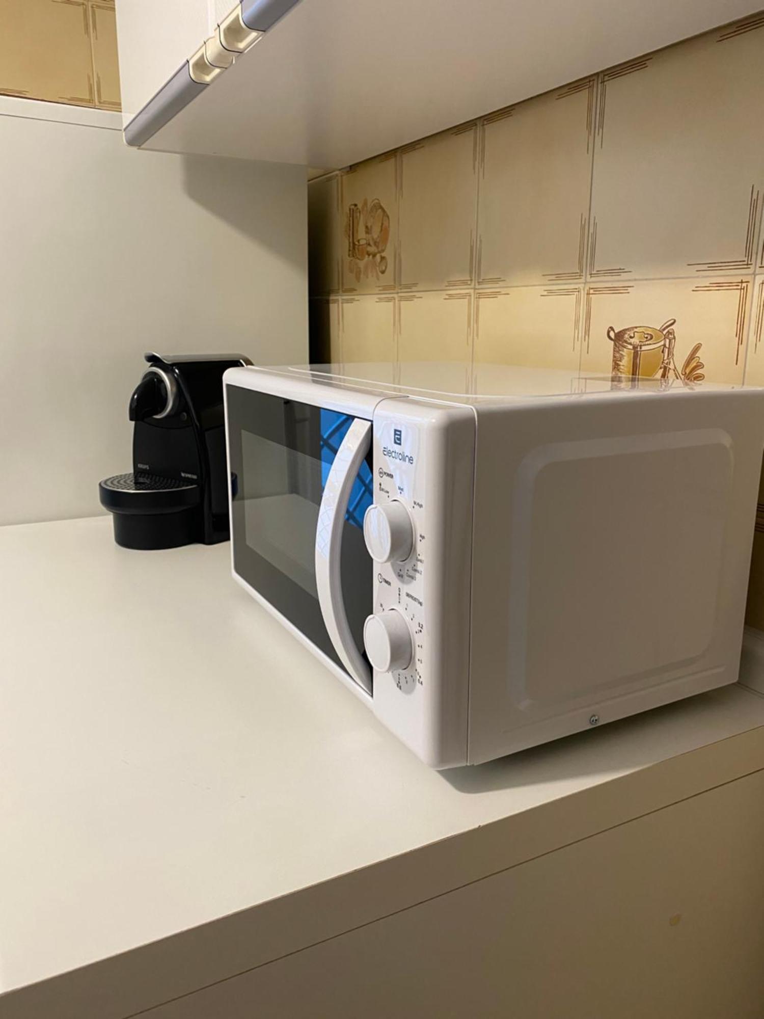 Dimora De Amicis 88 Apartment Bari Luaran gambar